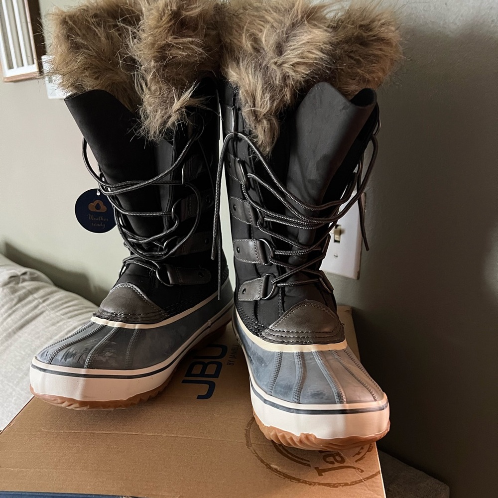 Woman’s winter boot